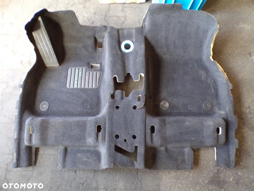 DYWAN WYKŁADZINA PRZÓD BMW SERIA 2 F45 7353114 AL 09 - 1