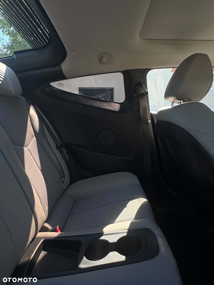 Hyundai Veloster 1.6 GDI Premium - 32