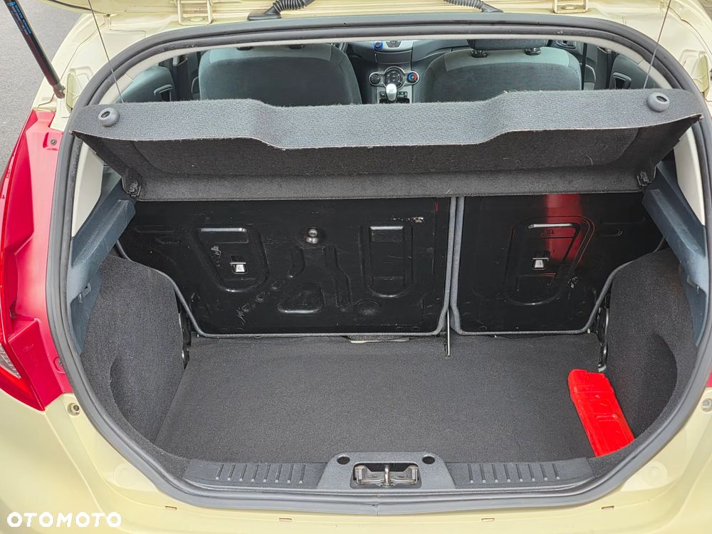 Ford Fiesta - 11