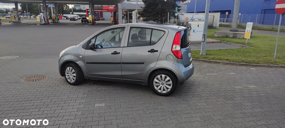 Suzuki Splash - 4