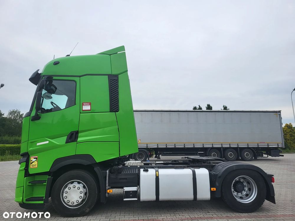Renault T480 - 7