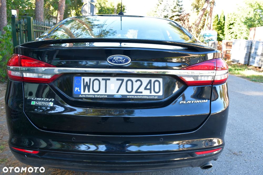 Ford Fusion - 9