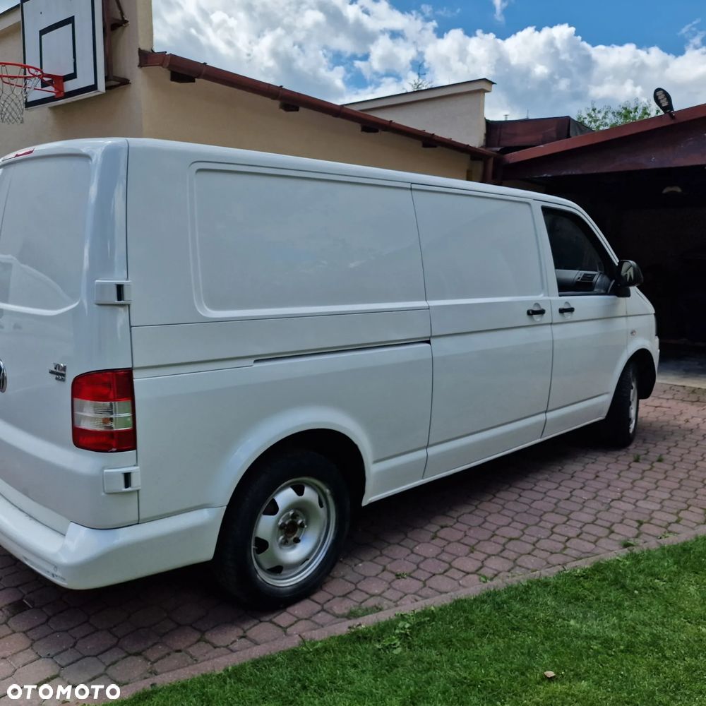 Volkswagen T5 - 2