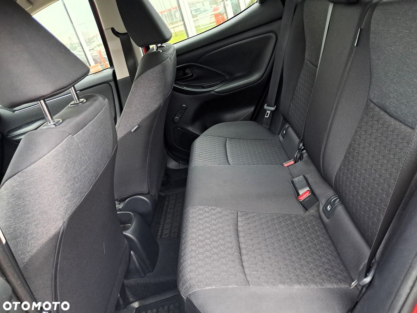 Toyota Yaris - 14