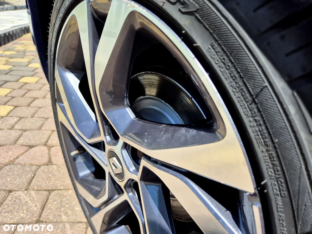 Renault Megane ENERGY TCe 205 EDC GT - 35