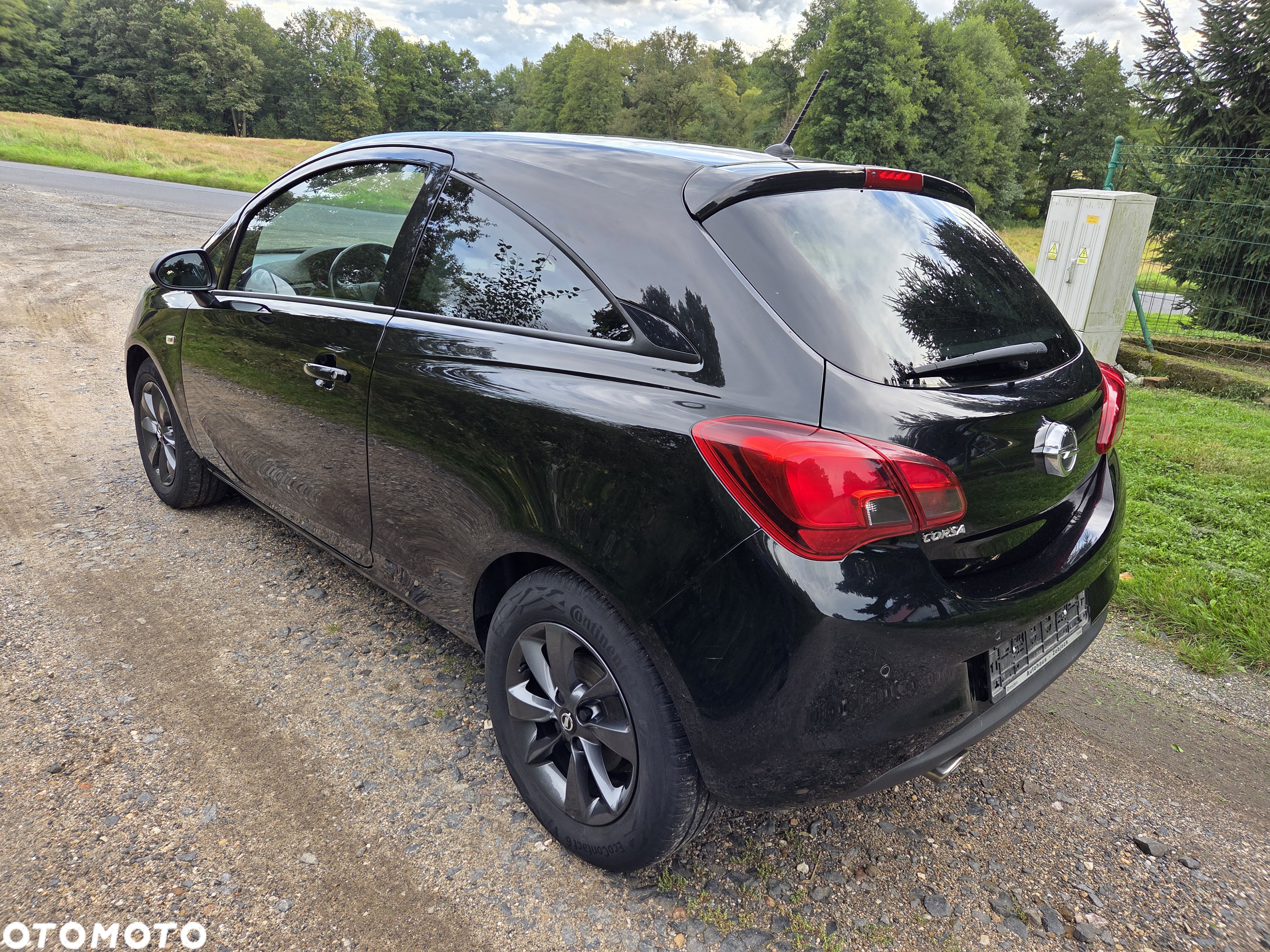 Opel Corsa 1.4 120 Jahre - 10