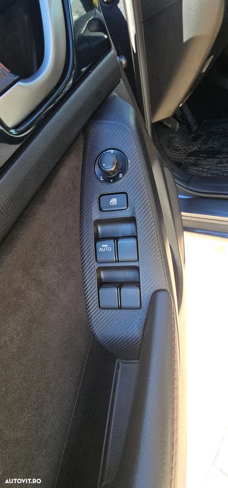 Mazda 3 SKYACTIV-G 120 NAKAMA - 11