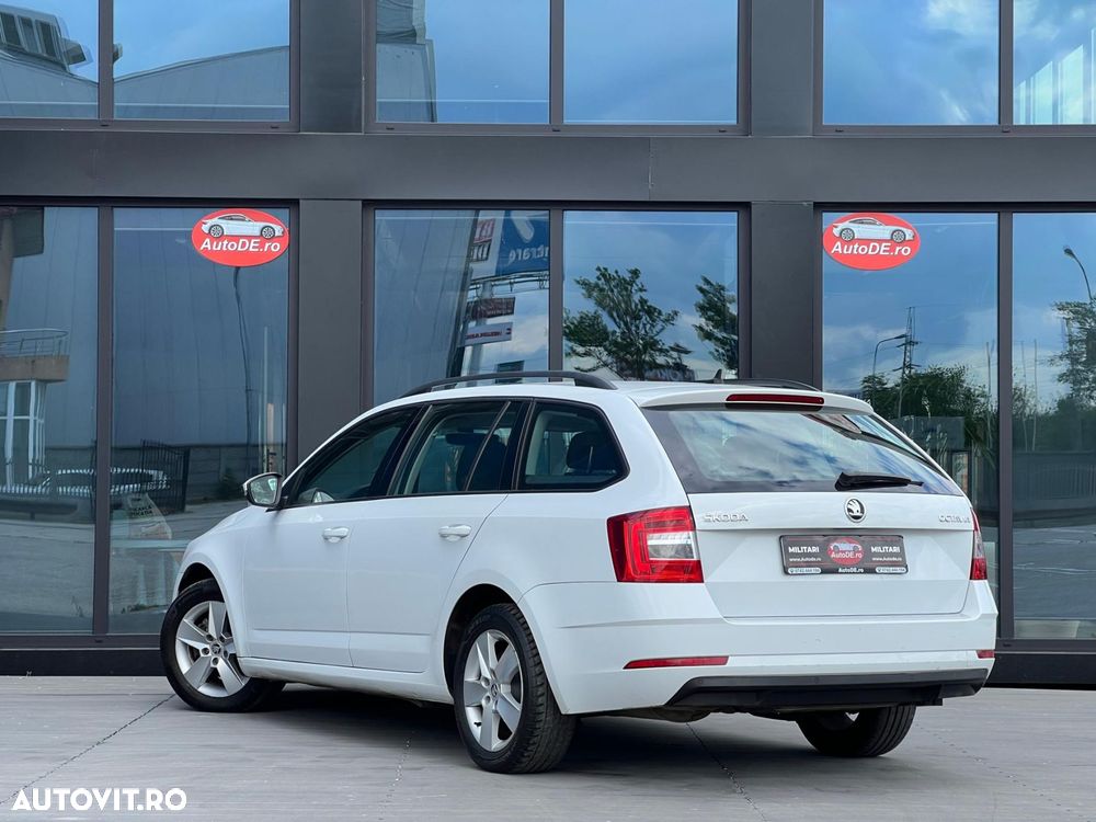 Skoda Octavia - 3