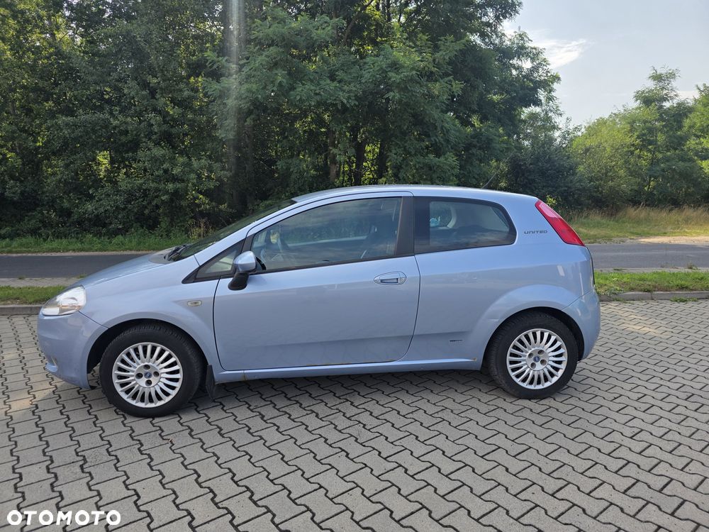Fiat Punto - 2