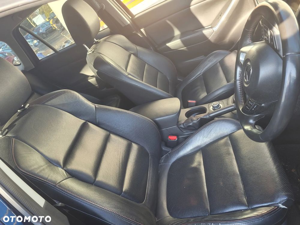 Części- Mazda cx-5 sport nav D 4x4  Pojemność: 2191  Moc: 129  Rok: 2015 Diesel - 8