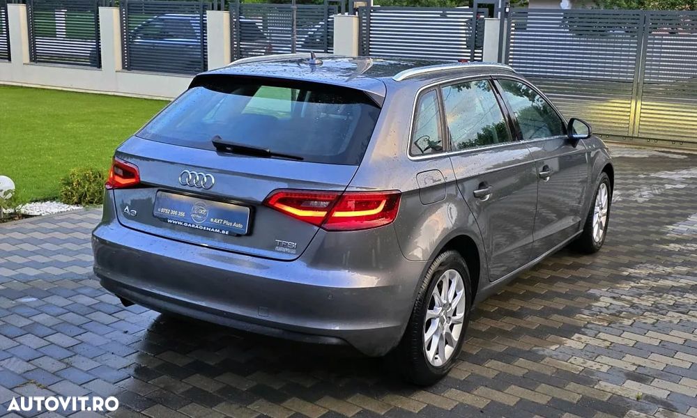 Audi A3 Sportback 1.2 TFSI Attraction - 8