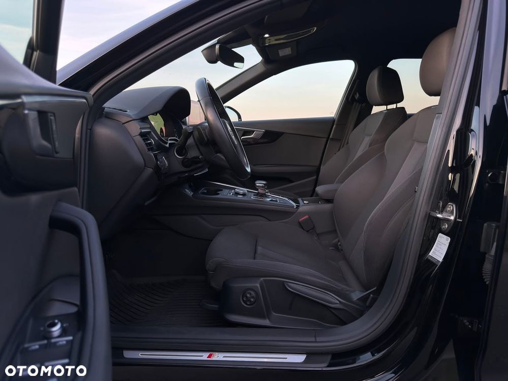 Audi A4 Avant 40 TDI S tronic sport - 31