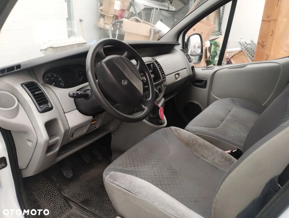 Renault Trafic - 3