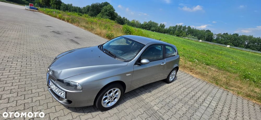 Alfa Romeo 147 1.6 Twin Spark Impression - 6