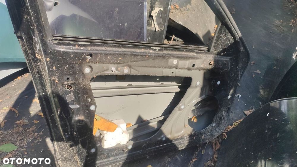 DRZWI LEWY PRZÓD MAZDA RX8 - 2