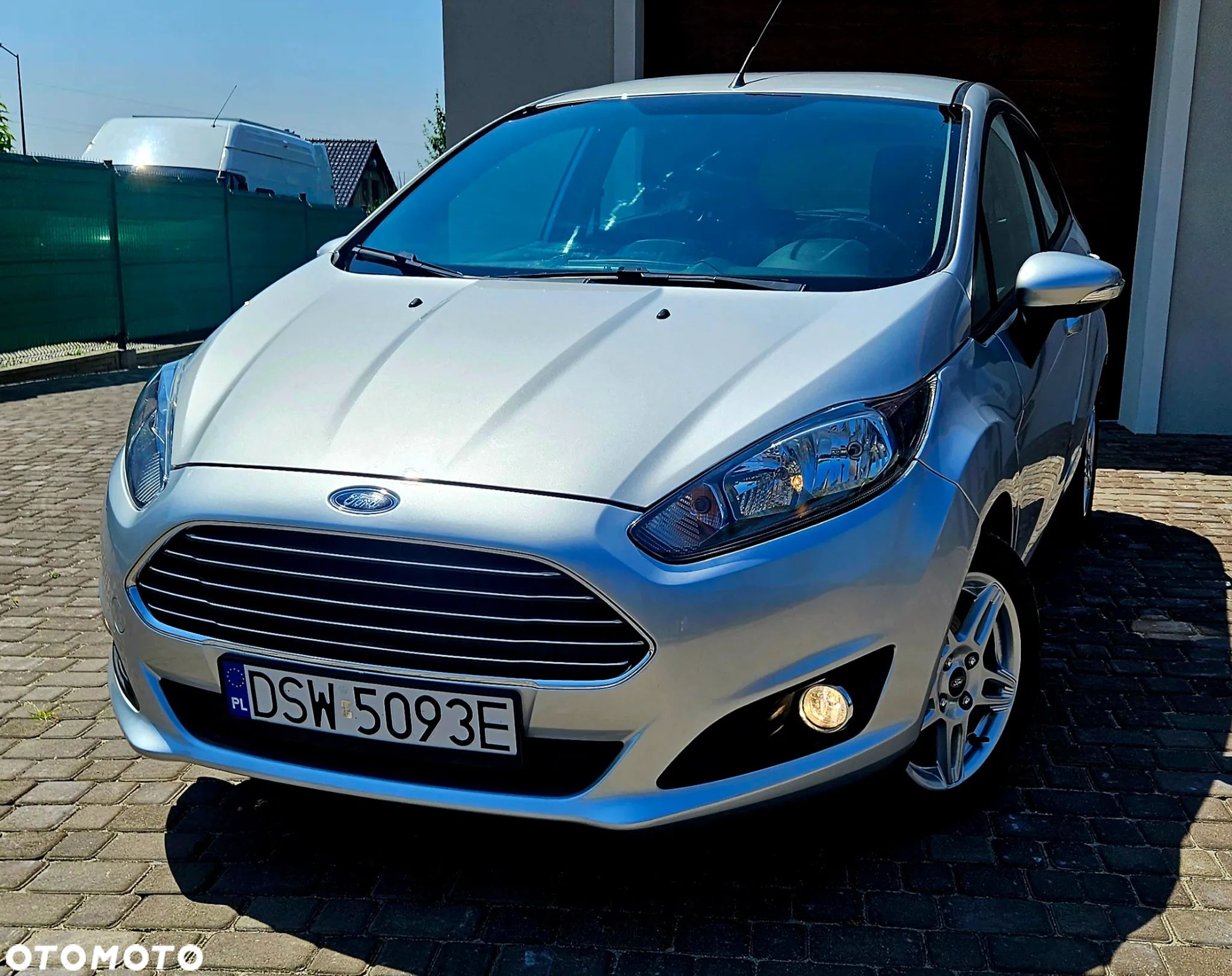 Ford Fiesta 1.0 Celebration - 1