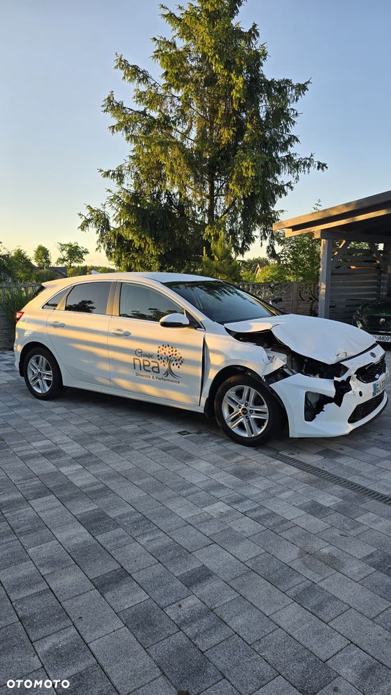 Kia Ceed 1.6 CRDi mHEV Business Line - 8