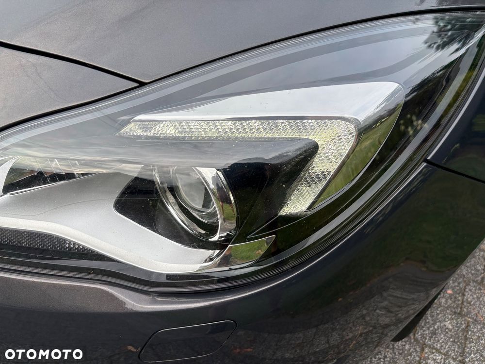 Opel Insignia - 29