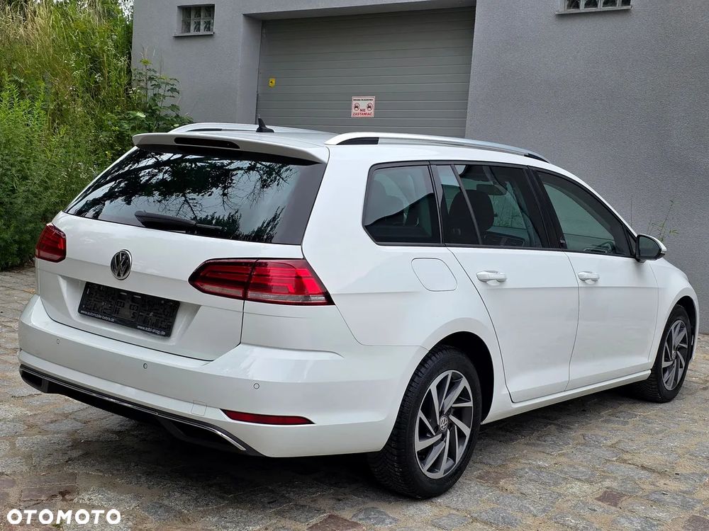 Volkswagen Golf 2.0 TDI Sound - 19