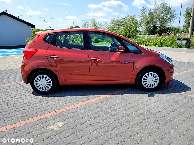 Hyundai ix20 - 10