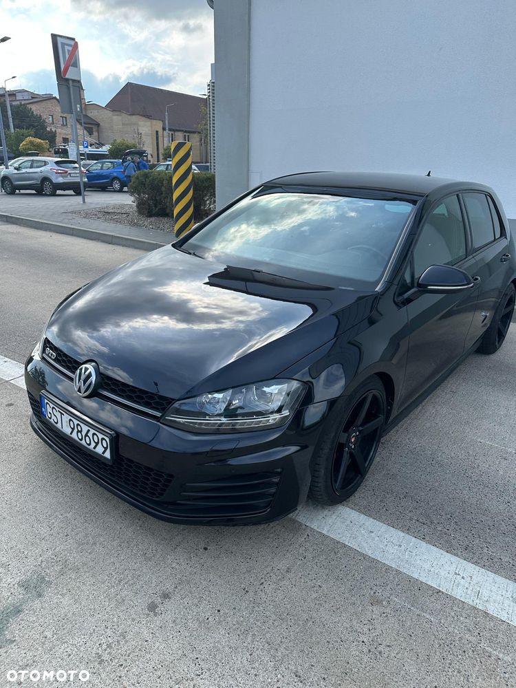 Volkswagen Golf GTD 2.0 TDI SCR DSG - 3