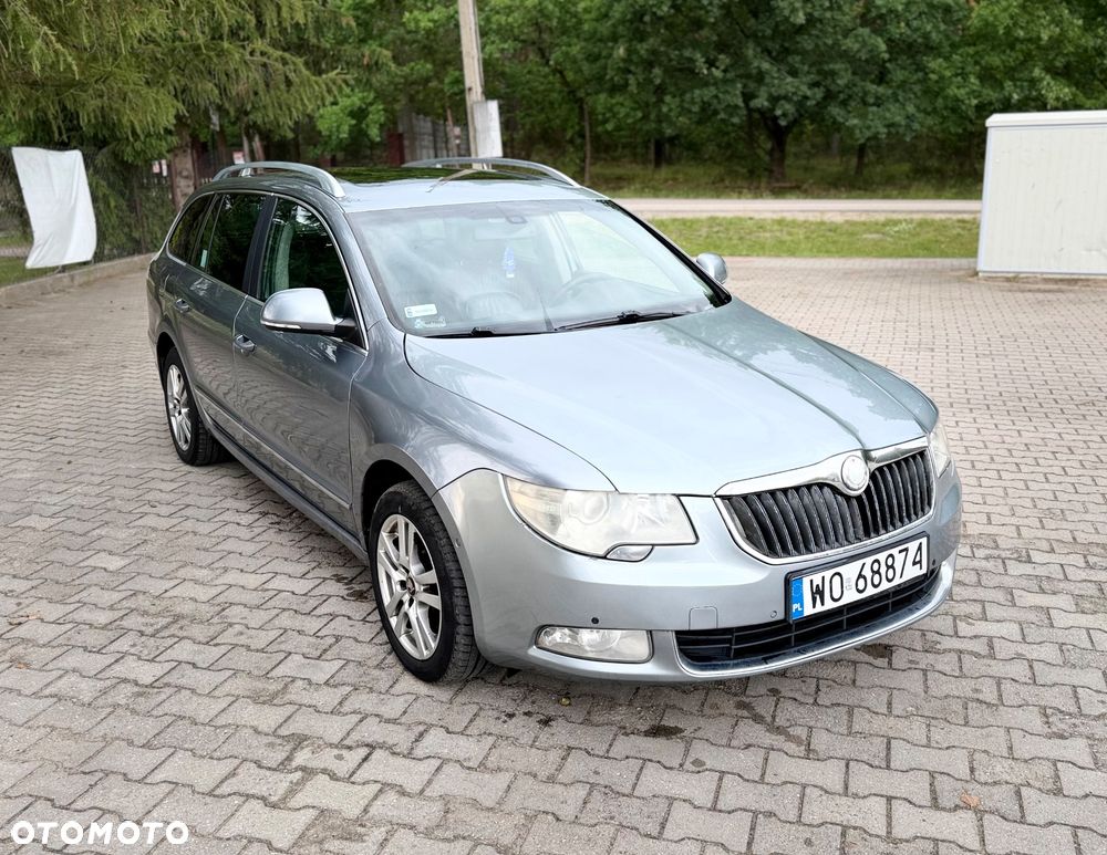 Skoda Superb 2.0 TDI PD Elegance - 4
