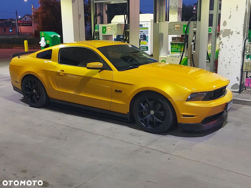 Ford Mustang 5.0 V8 GT - 14