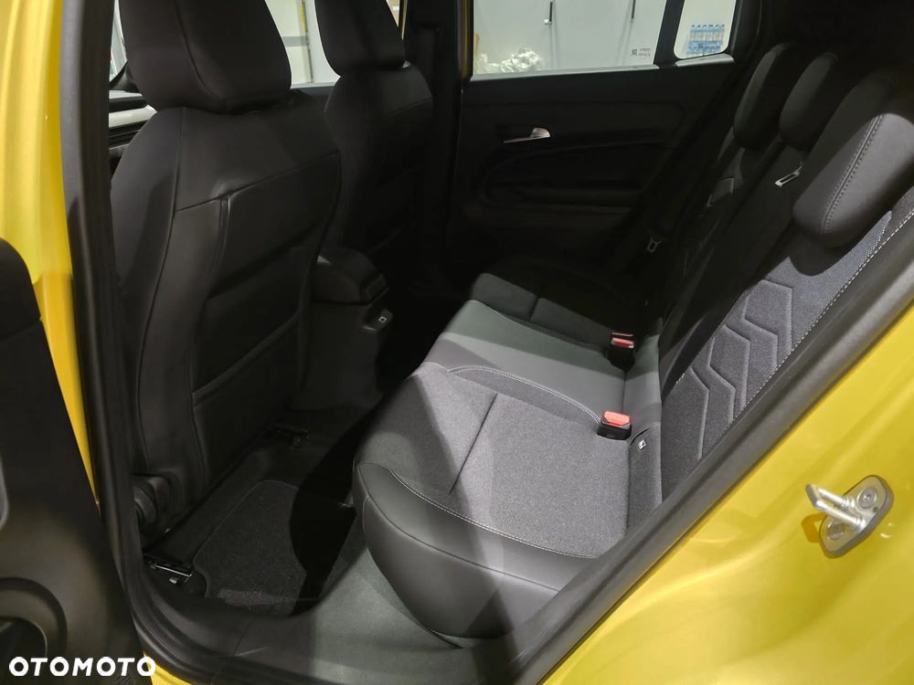 Jeep Avenger 54kWh Summit - 11