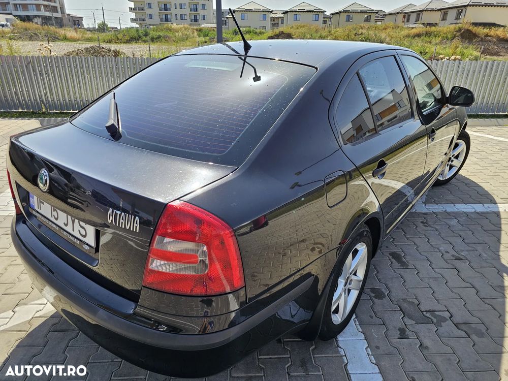 Skoda Octavia 1.6 MPI Drive - 6