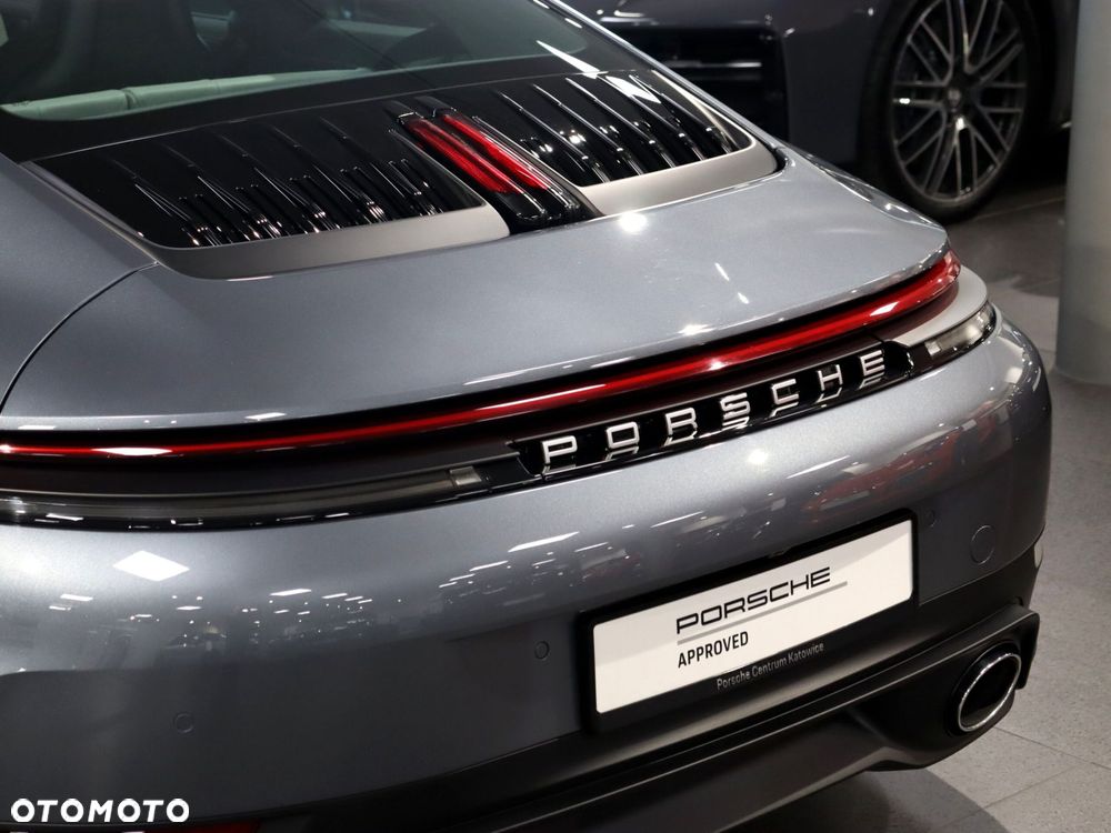 Porsche 911 Carrera S - 31