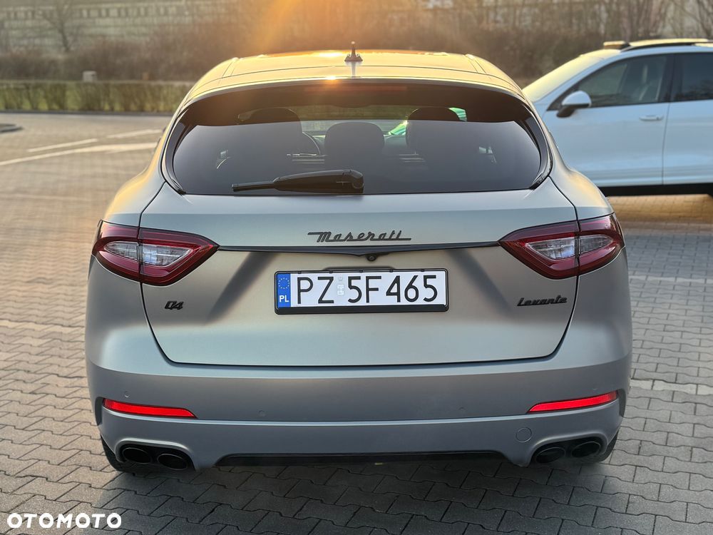 Maserati Levante S Q4 GranLusso - 38