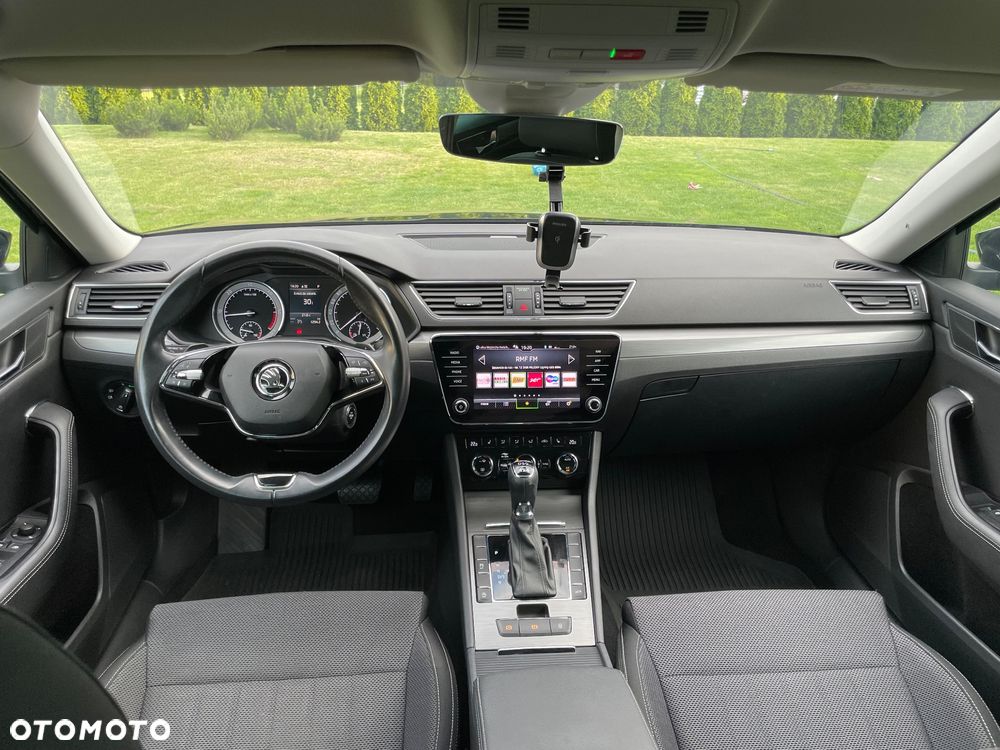 Skoda Superb 2.0 TDI SCR 4x4 Style DSG - 16