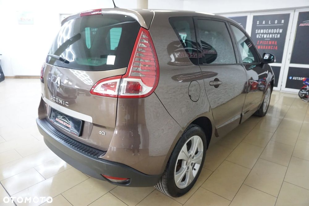 Renault Scenic dCi 110 Expression - 8