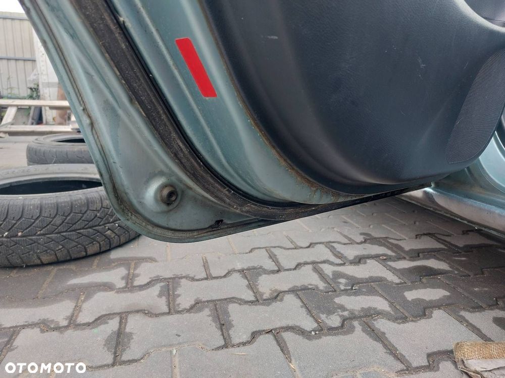 DRZWI KOMPLETNE LEWY TYŁ HONDA CIVIC VII HB 5D G502M - 5