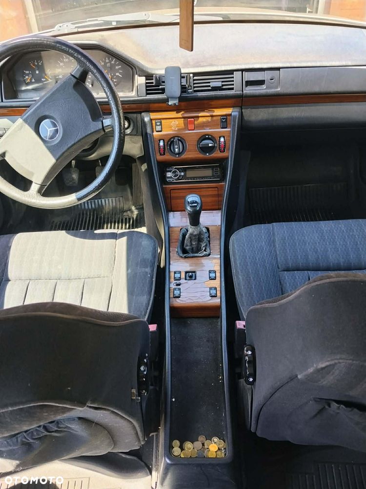 Mercedes-Benz W124 (1984-1993) - 6