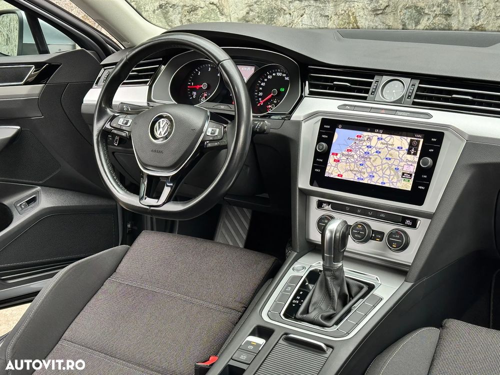 Volkswagen Passat Variant 1.6 TDI (BlueMotion Technology) DSG Comfortline - 15