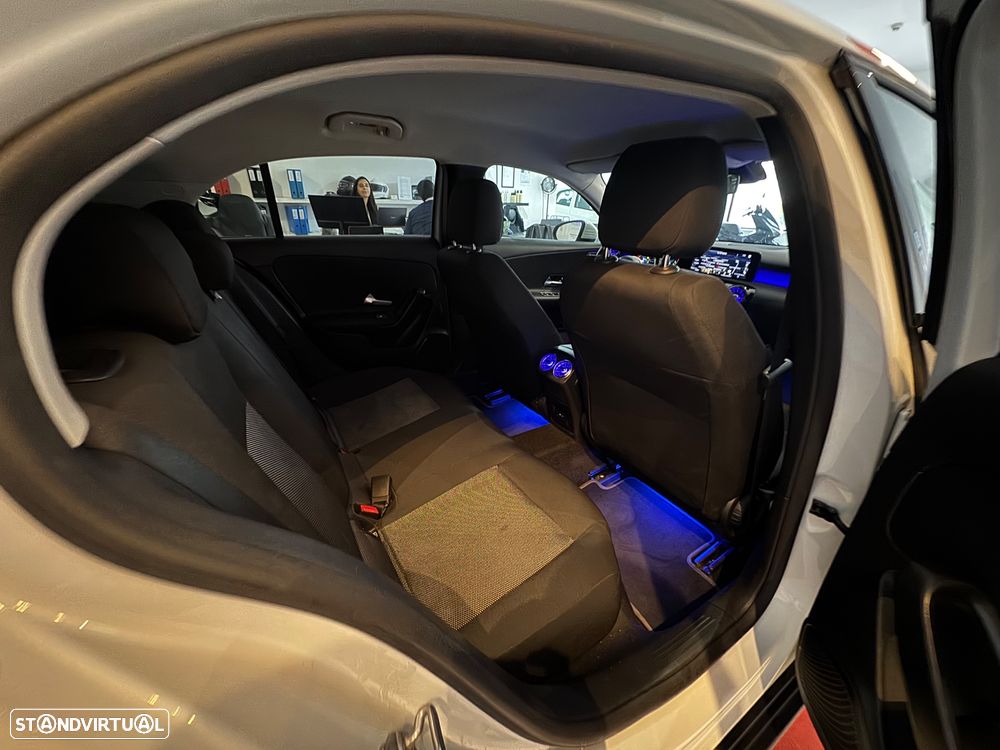 Mercedes-Benz A 180 d Style Aut. - 11