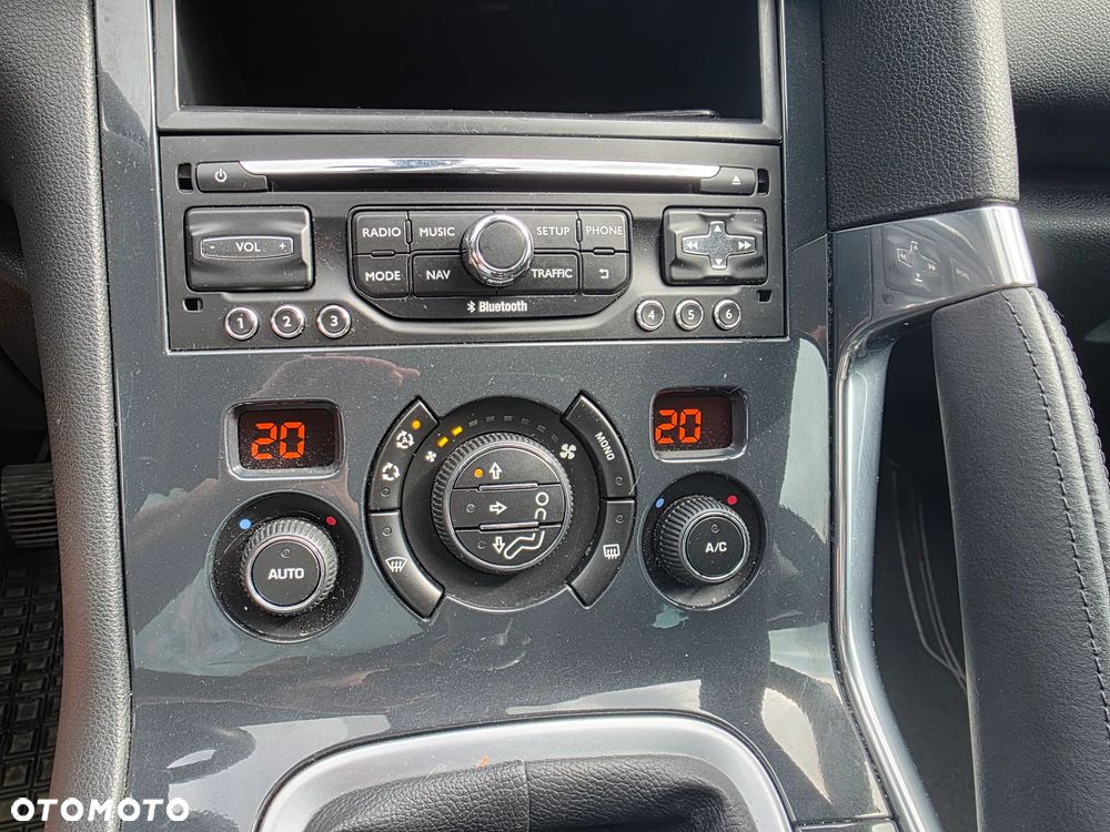 Peugeot 3008 1.2 PureTech Style - 13