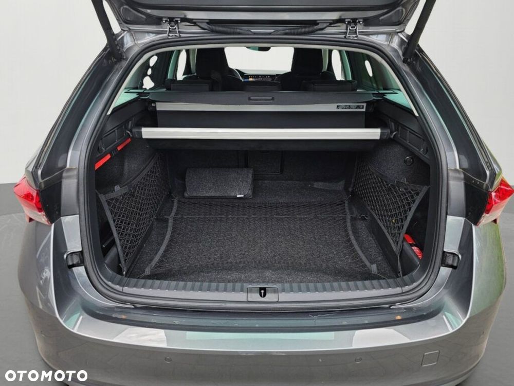 Skoda Octavia 1.5 TSI Selection - 11
