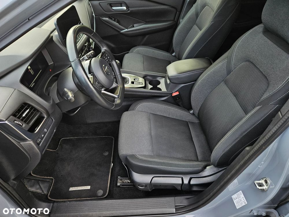 Nissan Qashqai 1.3 DIG-T N-CONNECTA - 21