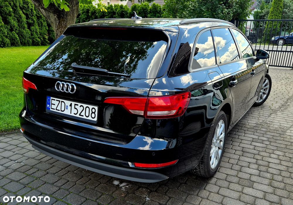 Audi A4 Avant - 25