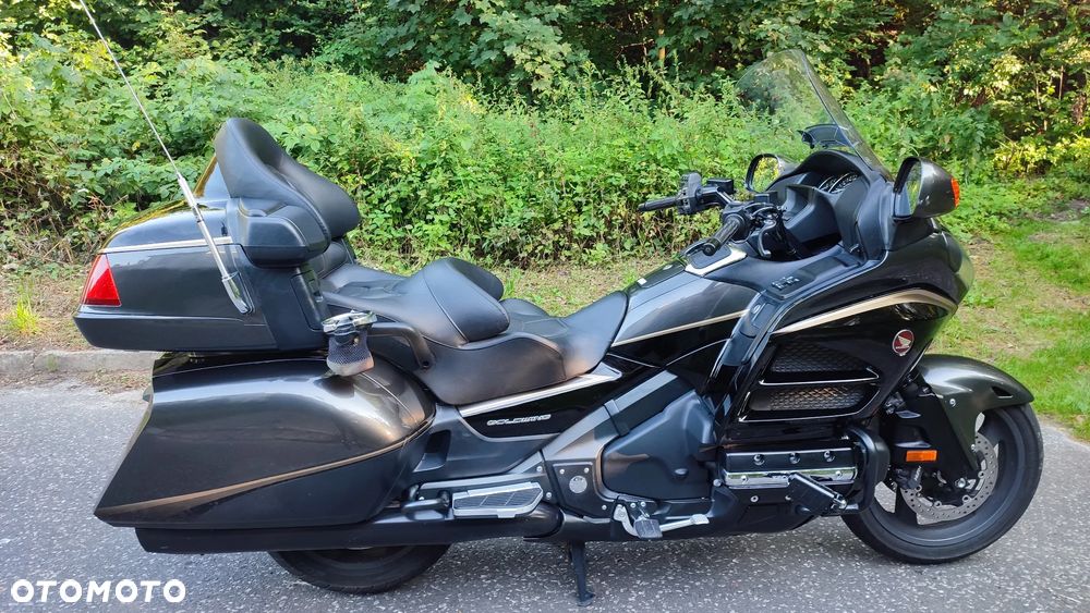 Honda GL - 4
