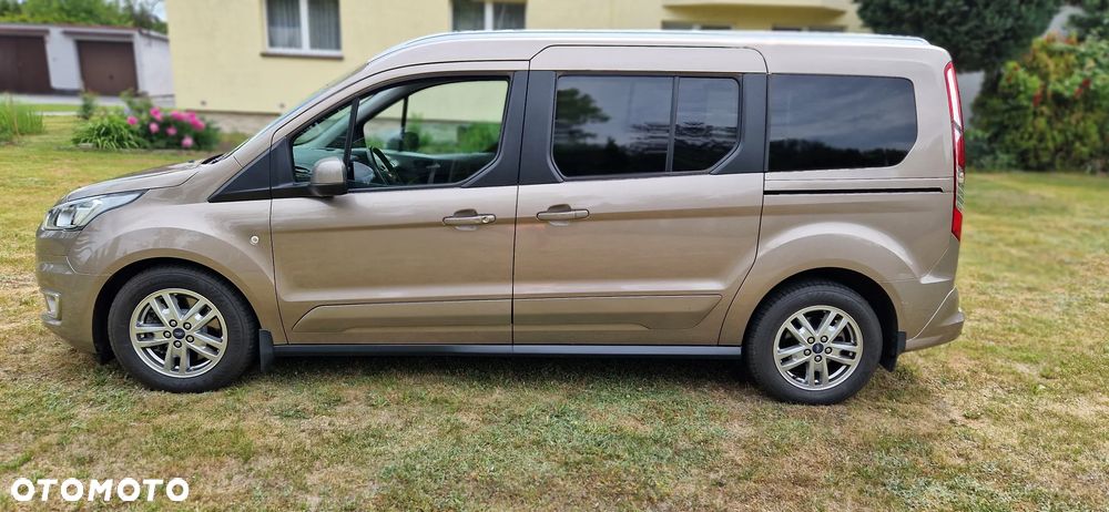 Ford Tourneo Connect Grand ver-1-5-tdci-titanium - 5