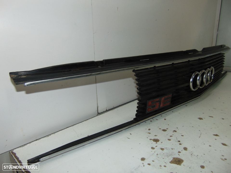 Audi antigo grelha - 3