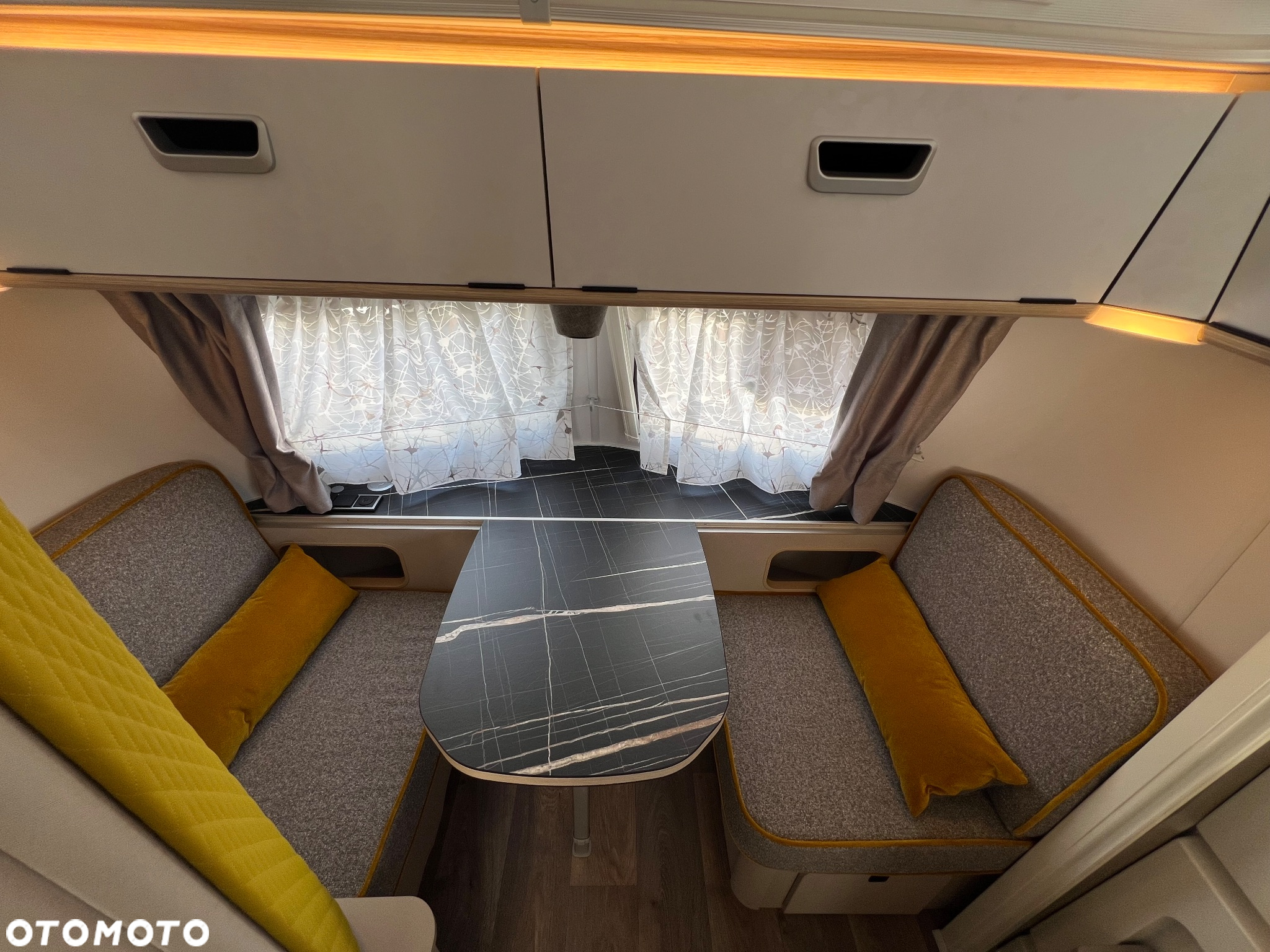 Hymer-Eriba Touring 542 - 16