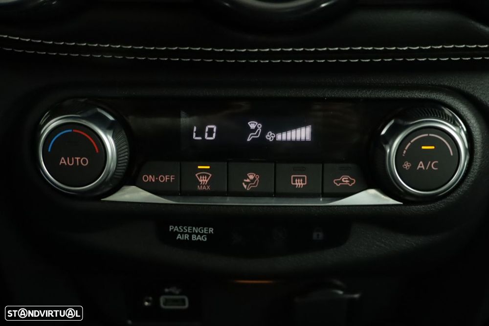 Nissan Juke 1.0 DIG-T Tekna - 13