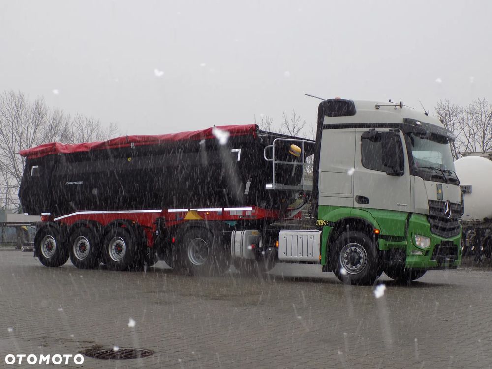 Mercedes-Benz 1848 4X4 HUD - 17