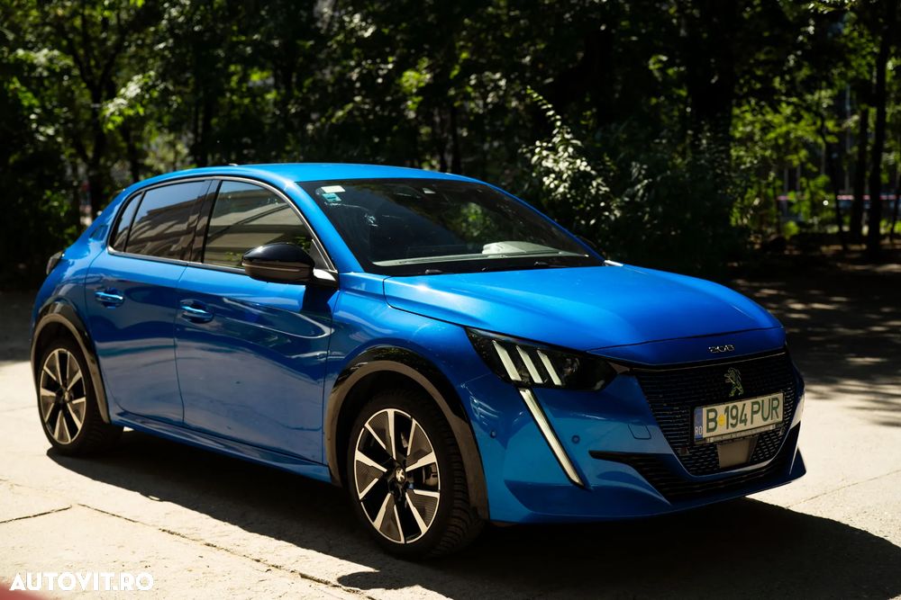 Peugeot 208 e-208 GT-Line - 1