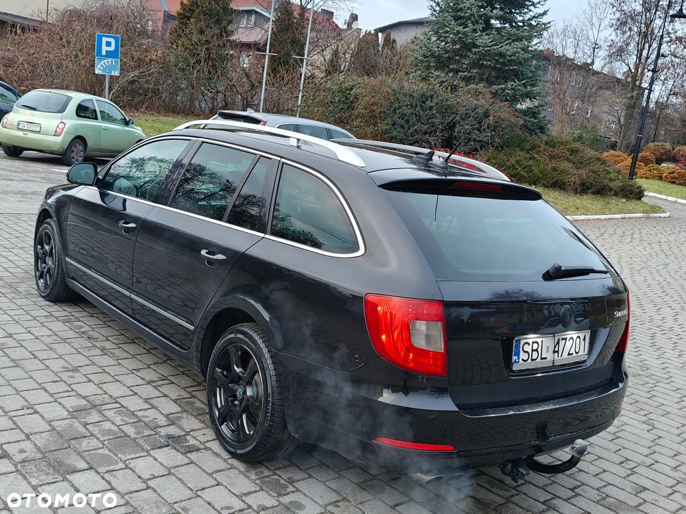 Skoda Superb 2,5 TDI Comfort - 13