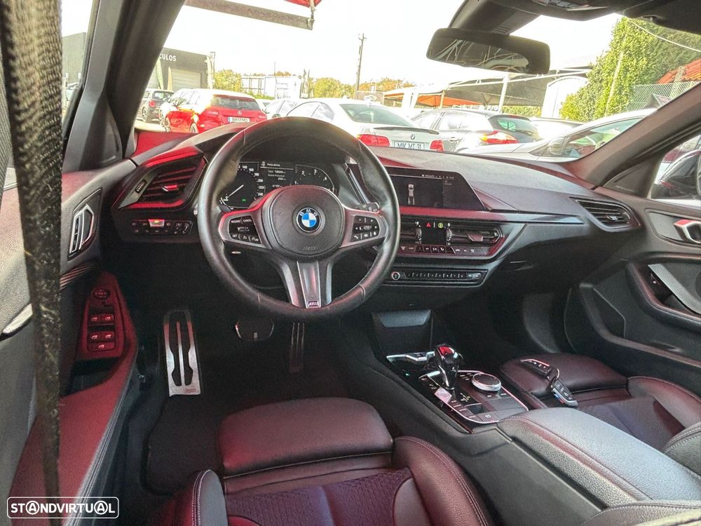BMW 116 d Pack Desportivo M Auto - 9